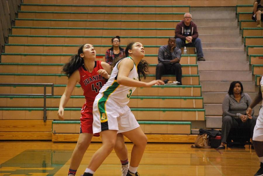 Lady Braves basketball wins first game of season