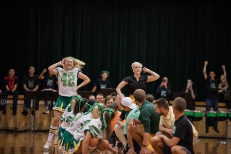 Sofia McGinnis and Taryn Darr rock Supersonic at the Homecoming rally.